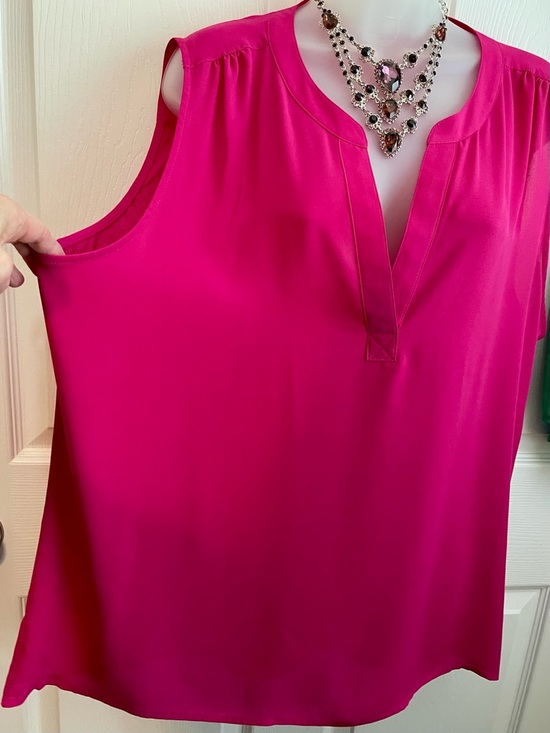 CHAUS Women's Flutter Sleeve V-Neck Blouse - Green and Sleeveless Blouse Pink XL - Picture 5 of 15